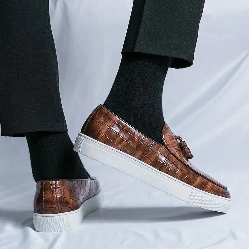 Men's black artificial leather sneakers with tassel detail on round toe, shown on size chart 38-47