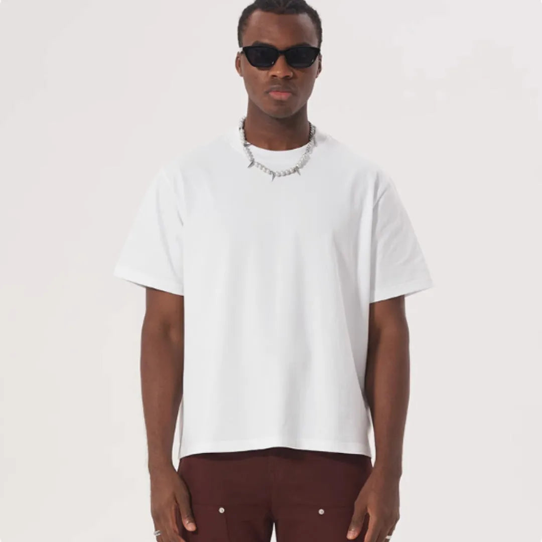 Loose fit pure cotton T-shirt in American style with short sleeves for summer wear