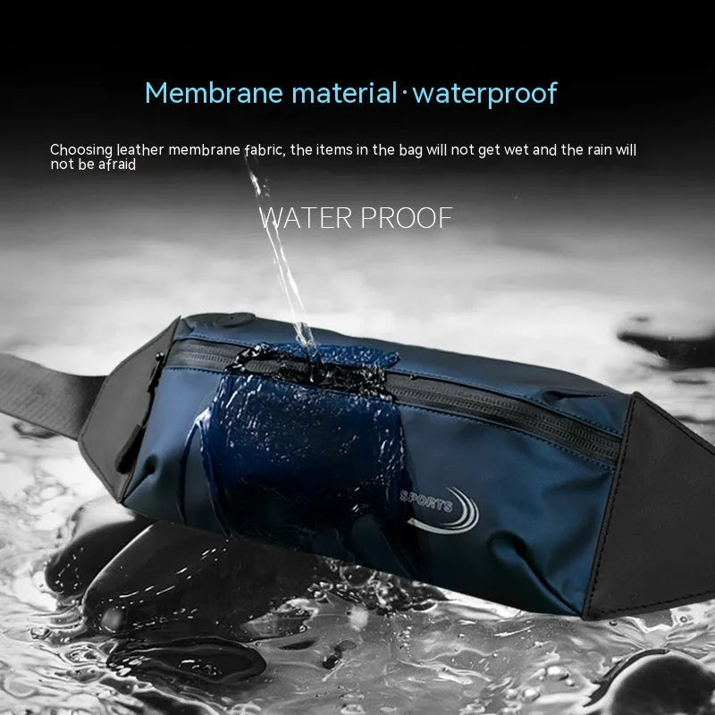 Men's waterproof sports waist bag in polyester with 45cm width