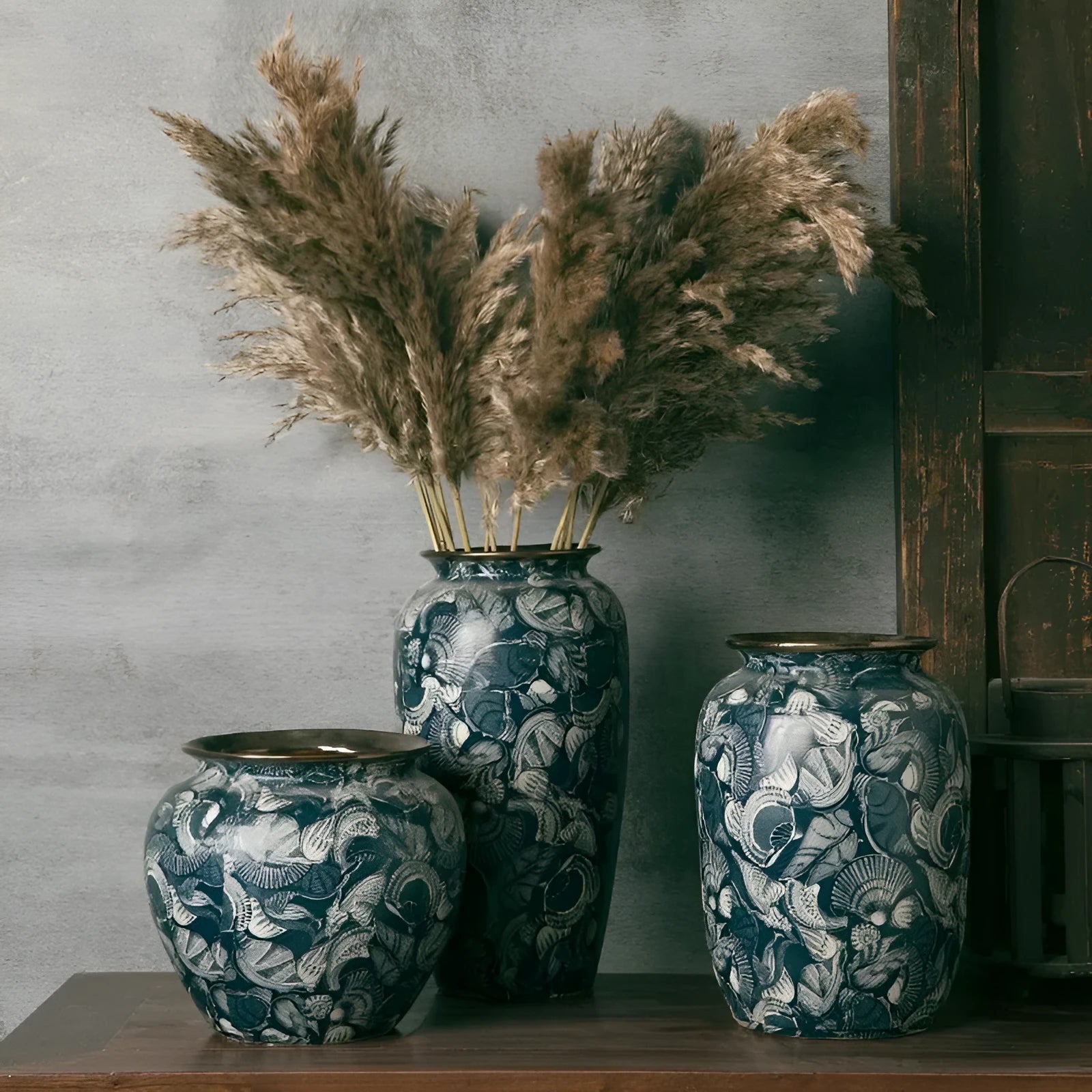 New Chinese retro artistic ceramic vase with dried flowers decals craft in small medium large sizes