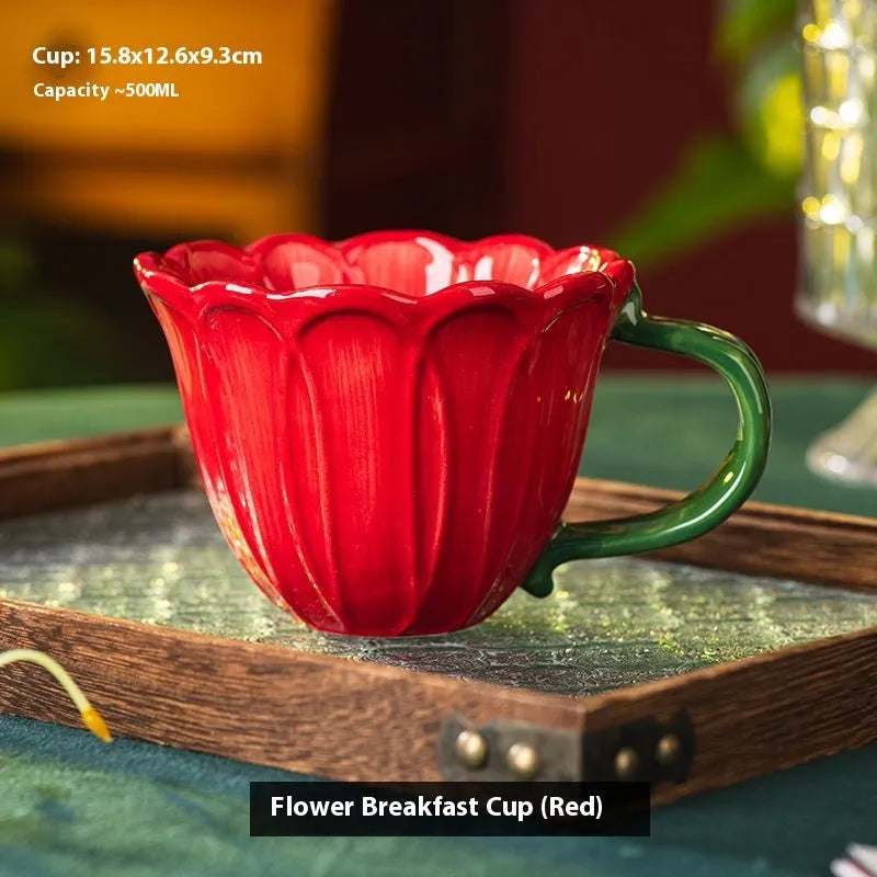 Ceramic breakfast cup with pastoral flower pattern, 500ml capacity, in red or purple