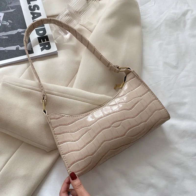 Small square Korean-style underarm bag in PU leather with pattern options