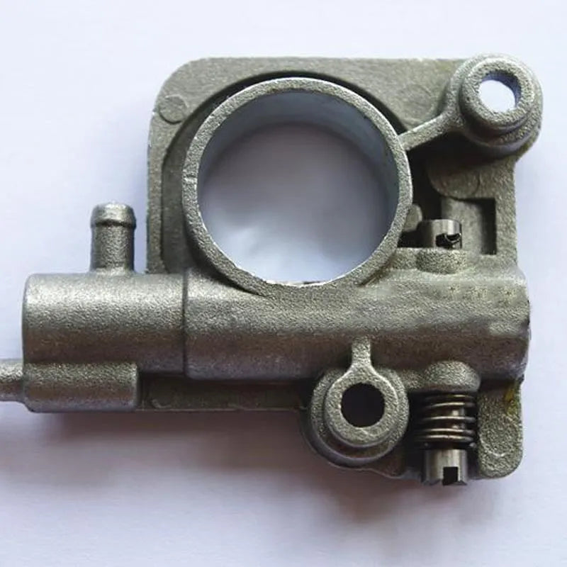 Chainsaw oil pump accessory for CS-350 and CS2600-2700 models in photo colour