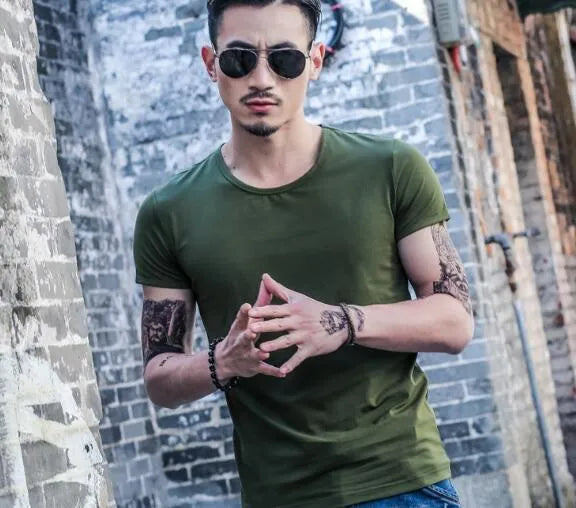 Men's bamboo fibre blend t-shirt in various colours on a size chart showing Asian fit measurements.