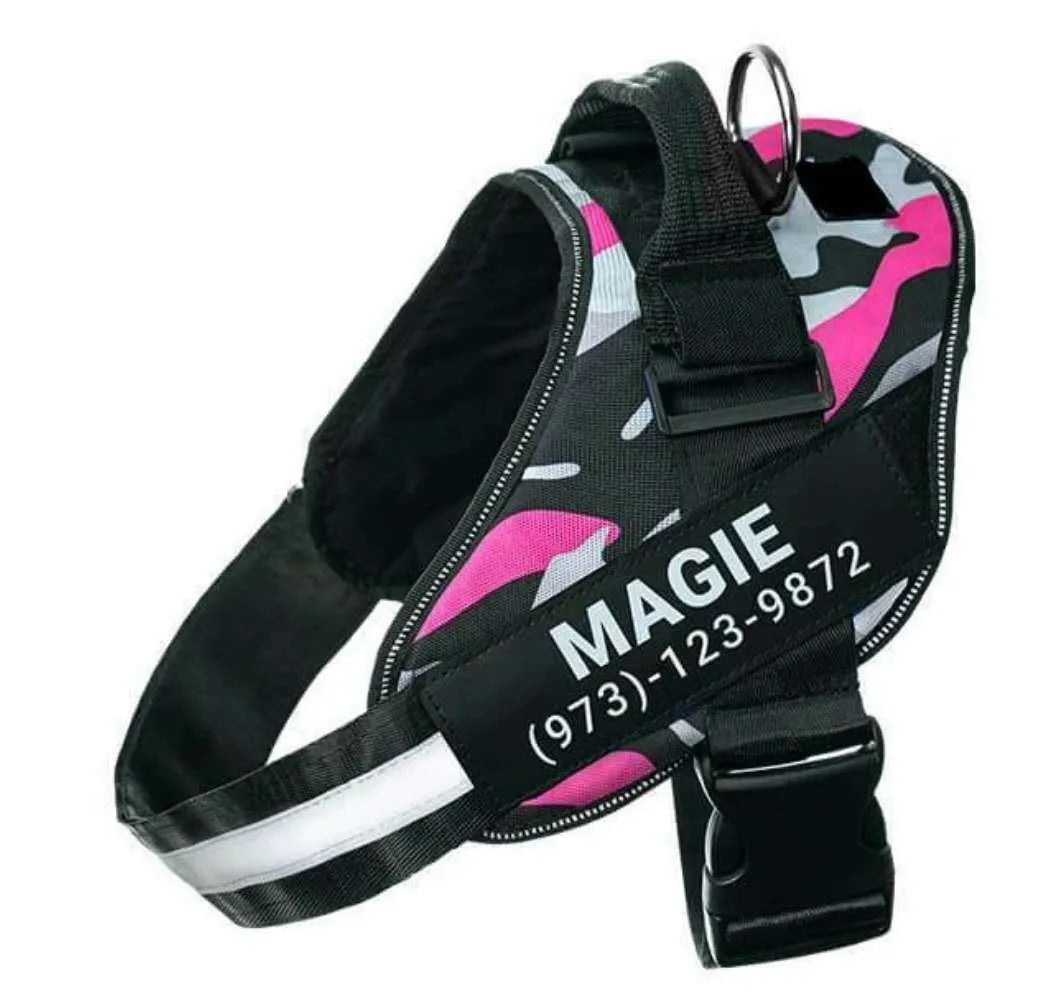 Personalised reflective no-pull dog harness in nylon with adjustable chest strap and sturdy handle