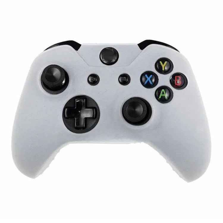 Transparent silicone protective case fitted on XBOX ONE controller showing anti-slip texture