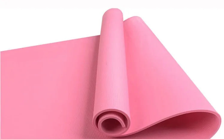 Red and blue EVA fitness yoga mats showing 4mm and 6mm thickness options on a wooden floor.
