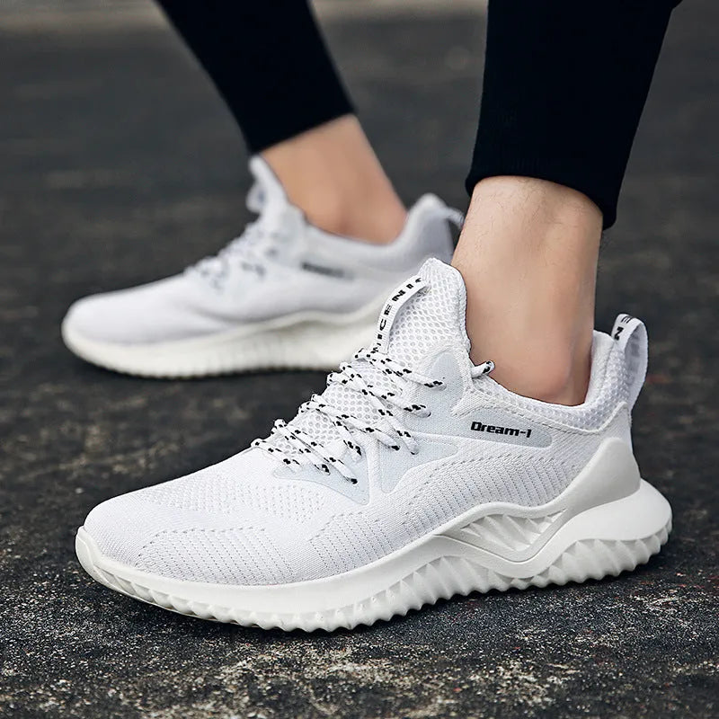Low-top breathable running shoes in mesh with a front strap, shown in available colours.