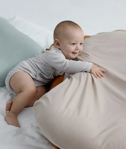 Portable cotton baby nest crib measuring 75x45cm with PP cotton filler in beige colour