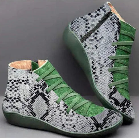 Women's casual round-toe ankle boots with a wedge heel in artificial PU, shown in multiple colour options.