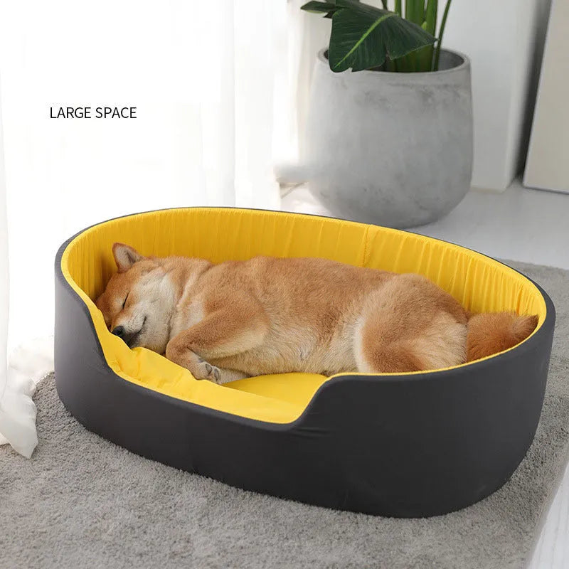 Washable cloth pet kennel with removable cushion in black or green colour showing three size options