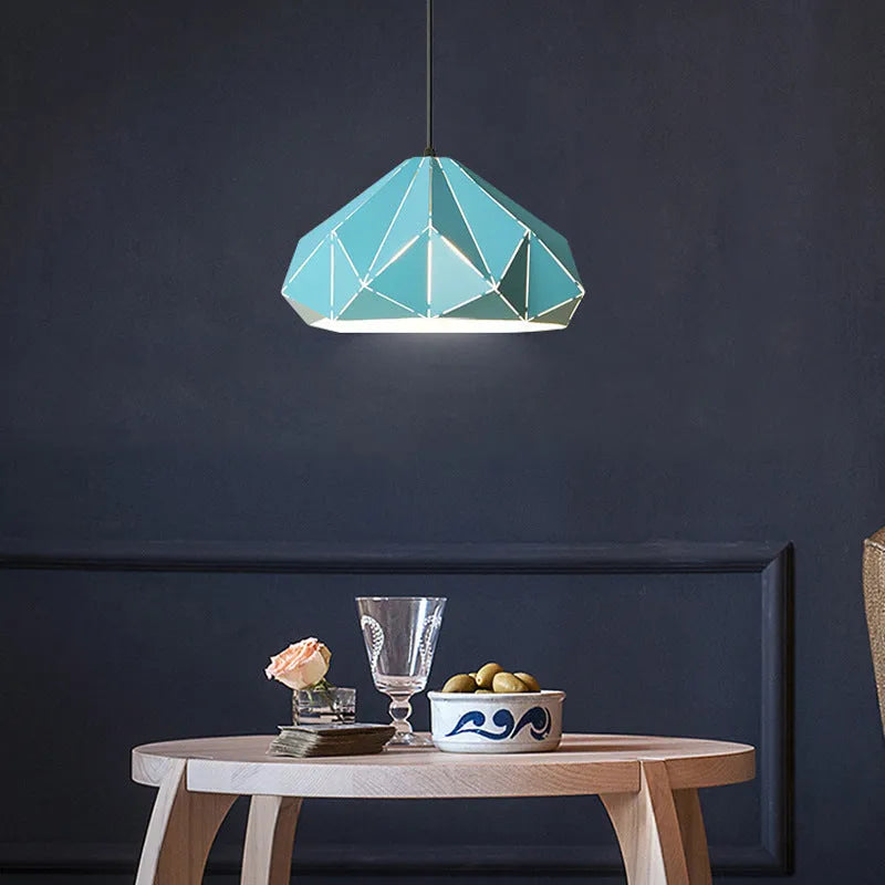 Single-head geometric iron chandelier in black or white, 25cm size, for balcony bar or restaurant use.