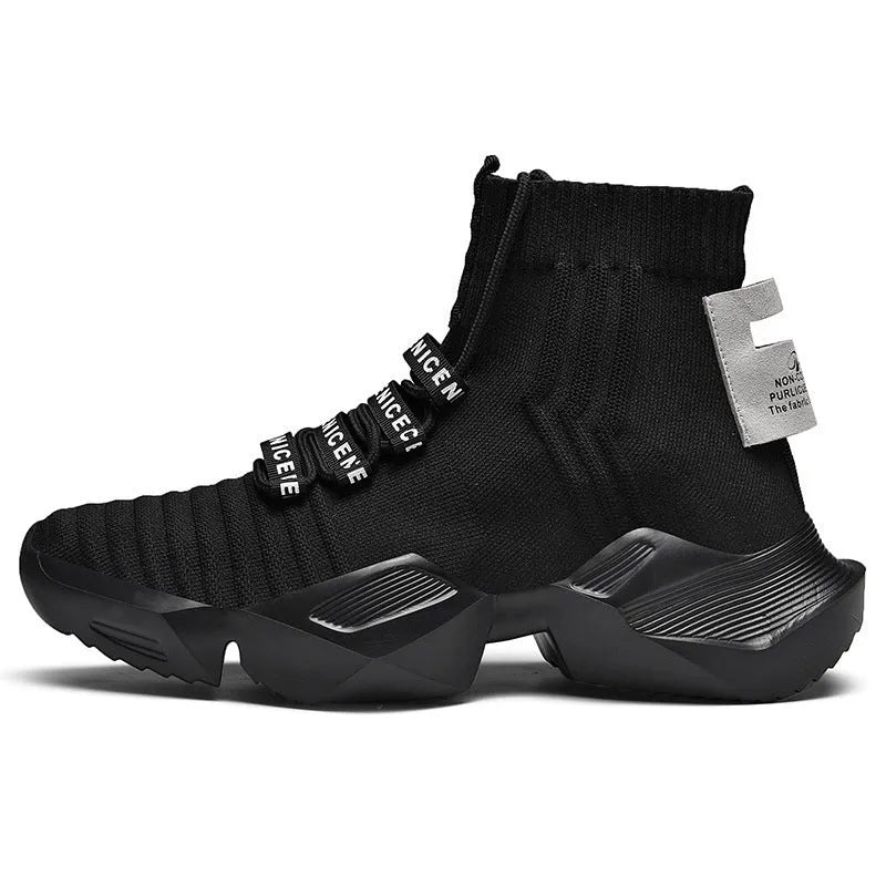 Men's black and white casual sports shoes with mesh lining available in sizes EU 39 to 47