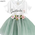 Summer girls 2-piece T-shirt and hole pants set in green, sizes 100-140cm