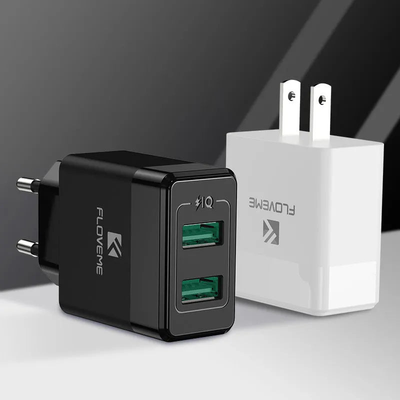 European and American standard travel charger for mobile phone fast charging in black colour