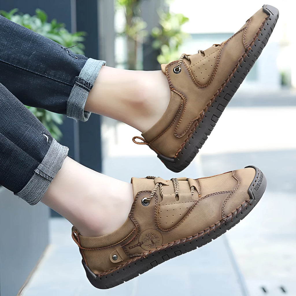 Men's casual leather shoes with round toe and microfiber upper in black, gold or khaki colours