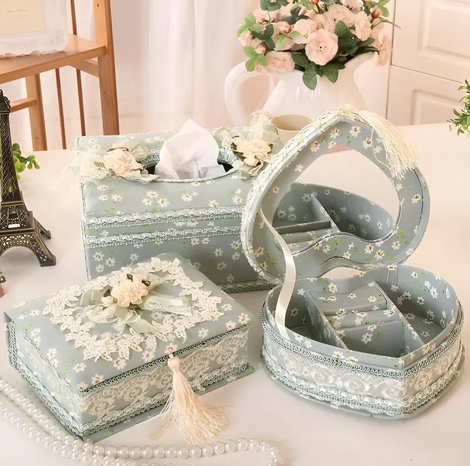 Ceramic jewellery and tissue box in bright colour with earring and ring compartments