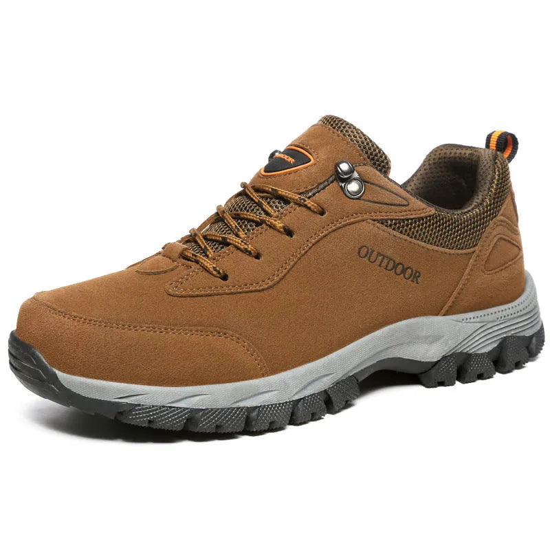 Men's low-top outdoor hiking shoe in army green with cloth upper and mesh lining