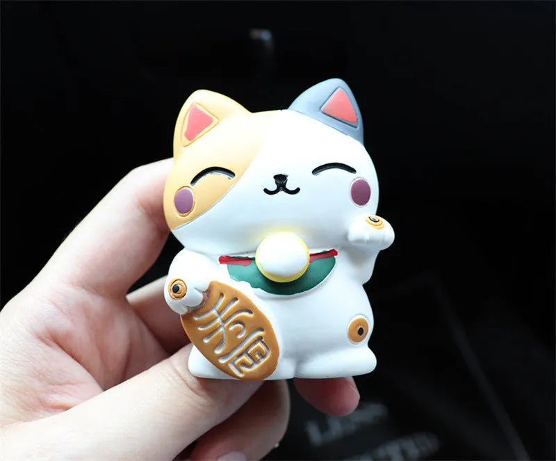 Resin car vent aromatherapy clip with cat design for vehicle air freshening and decoration