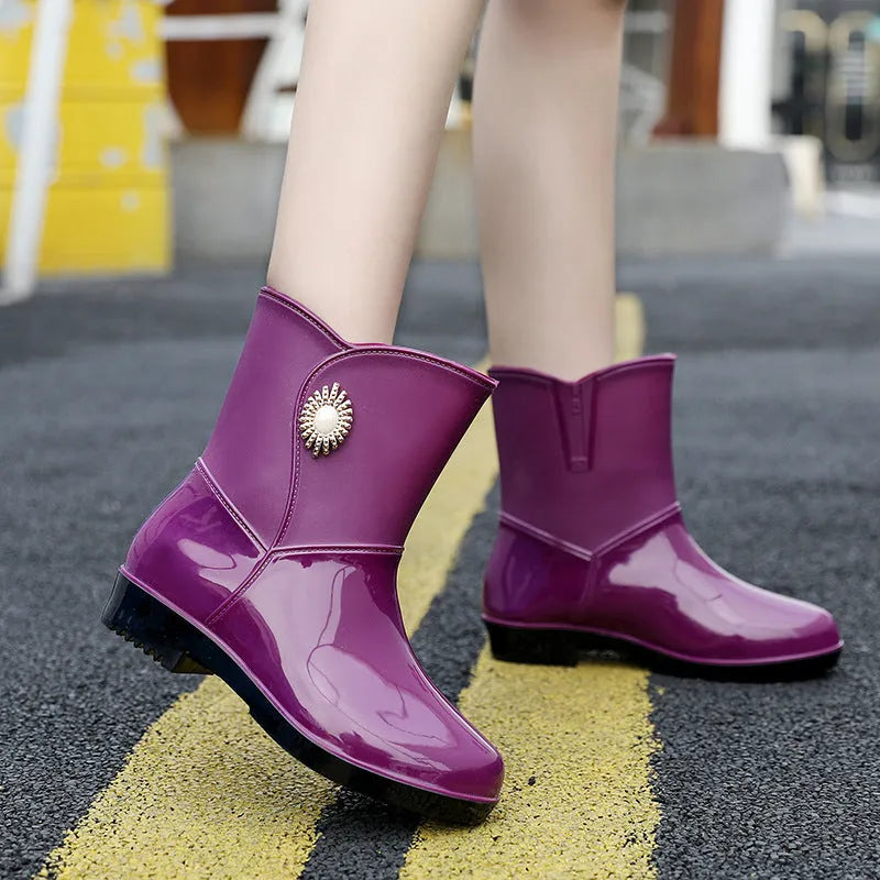 Women's fashion rain boots in purple colour with middle tube design and non-slip sole