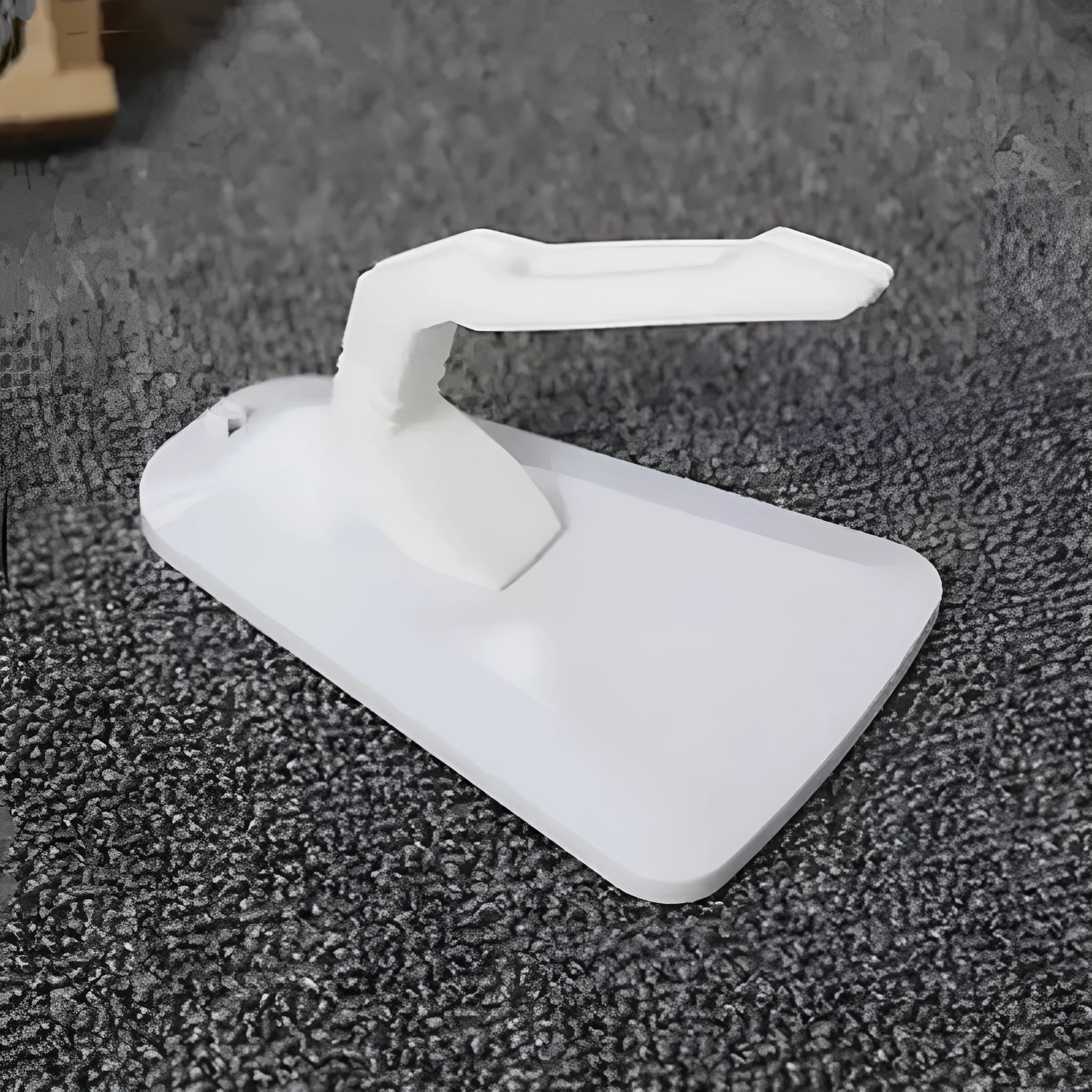 Desktop fastening clip coil clamp wire holder for cable management in black