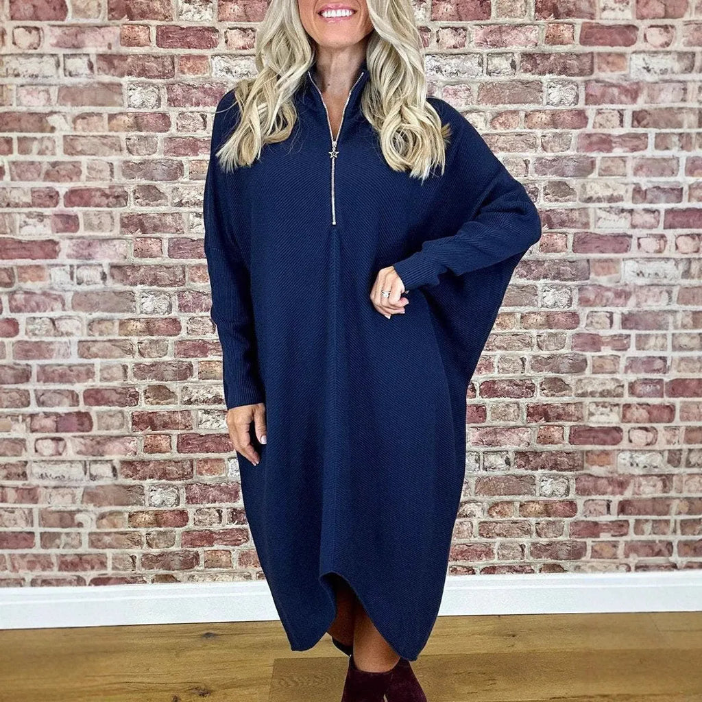 Women's solid colour loose knitted dress with zip front and raglan sleeves