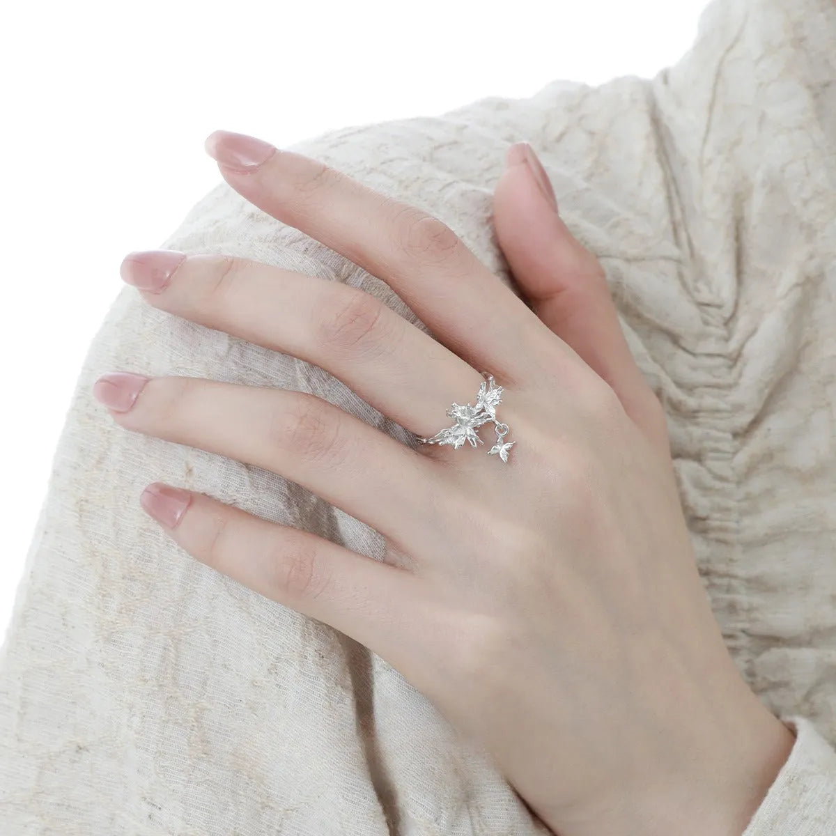Adjustable silver butterfly ring for women in white gold or 18K gold colour finish.