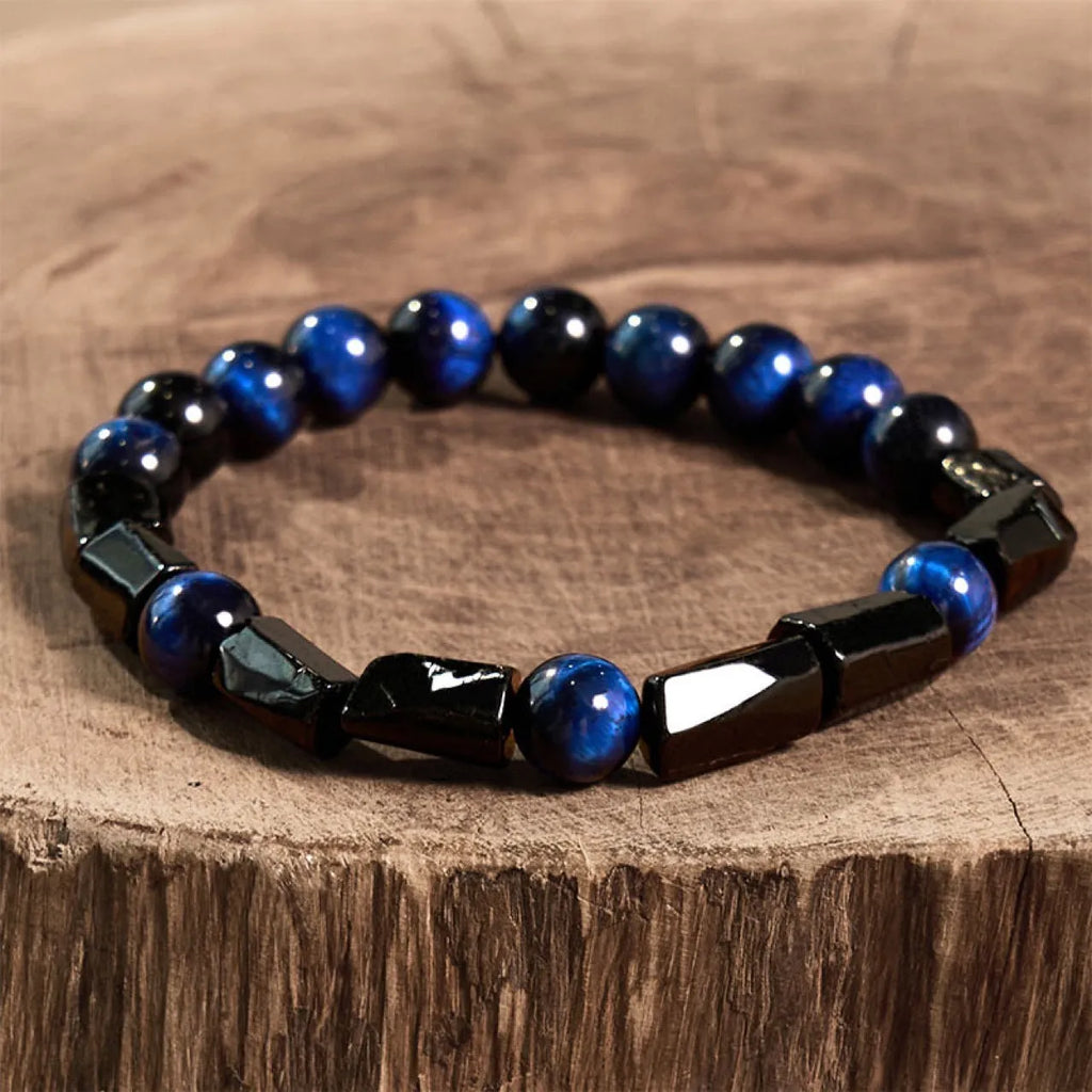 Natural obsidian single ring bracelet with constellations modelling on 8mm beads in retro style.