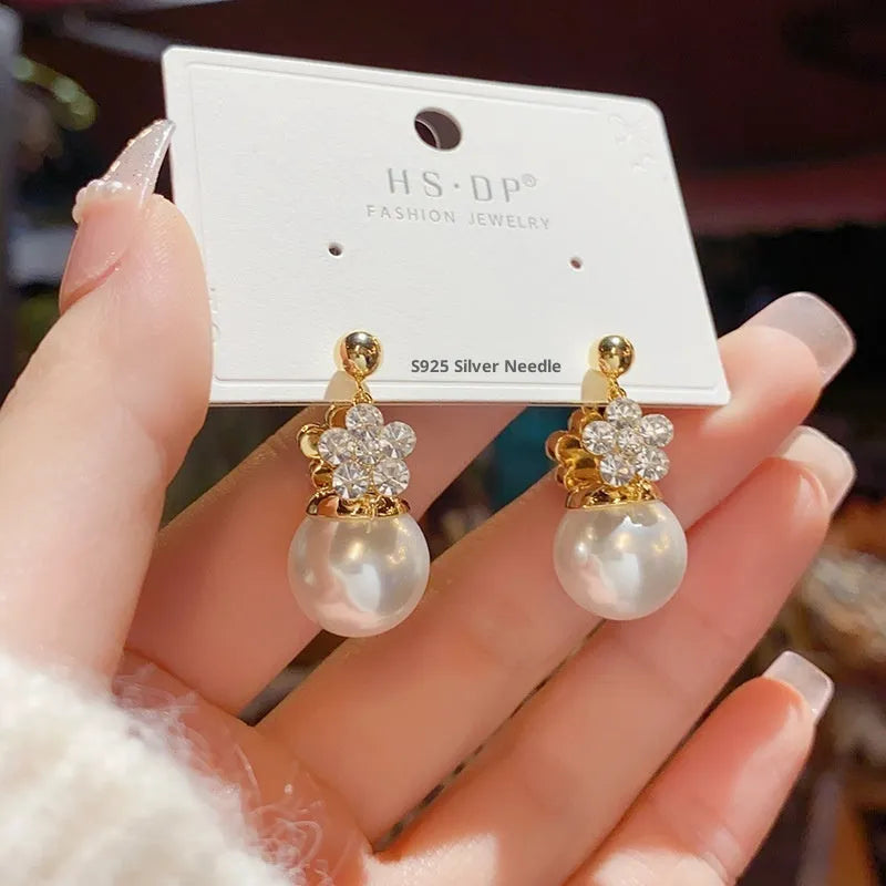 Double-sided flower pearl earrings real gold plated copper Korean style women