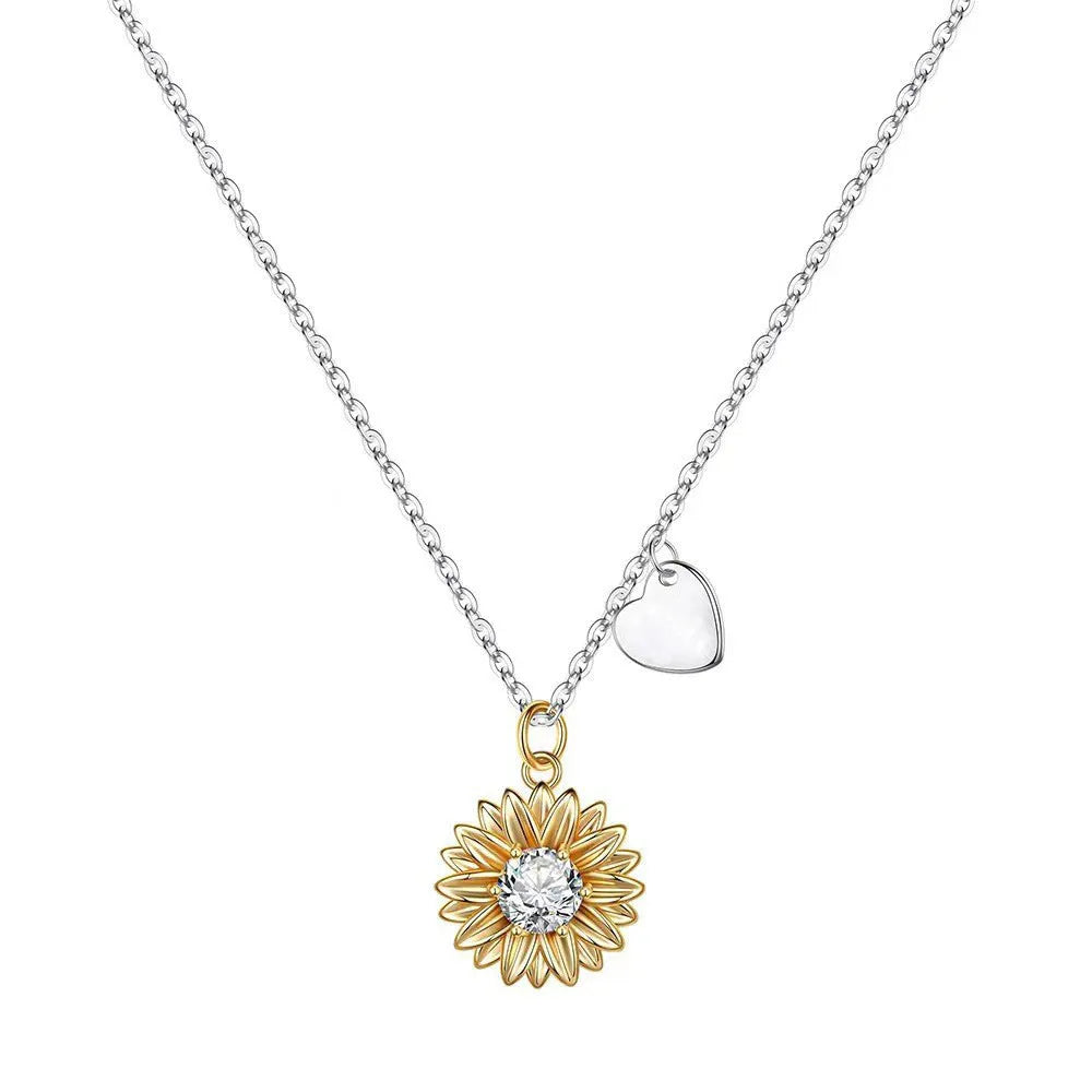 Women's sunflower necklace in 925 silver with geometric daisy pendant on adjustable chain
