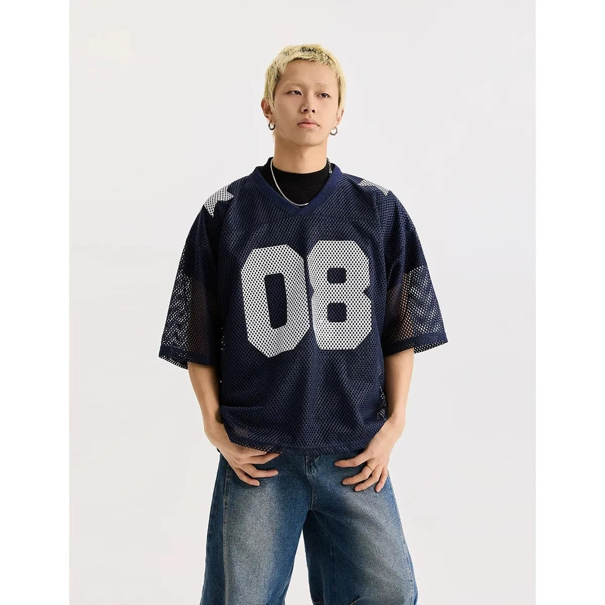 Black half sleeve loose pullover shirt with letter pattern for men and women