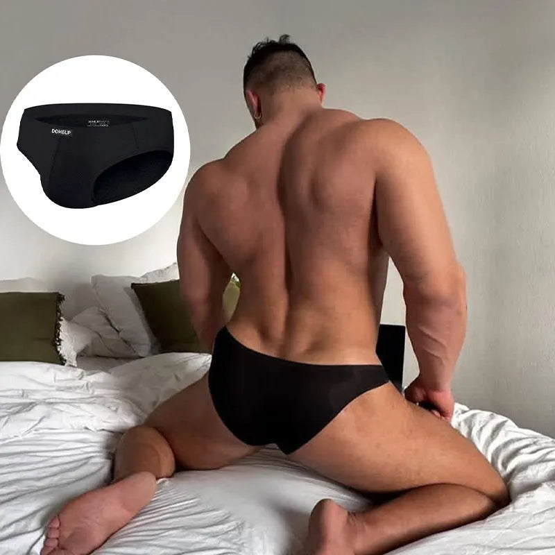 Men's seamless breathable briefs in low waist design available in white, black, and pink colours