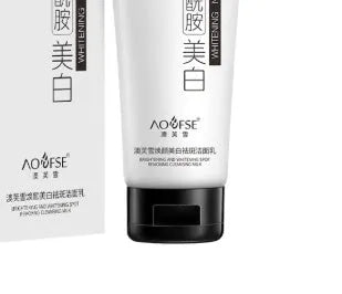 White tube of whitening freckle removing facial cleanser with 100ml net content