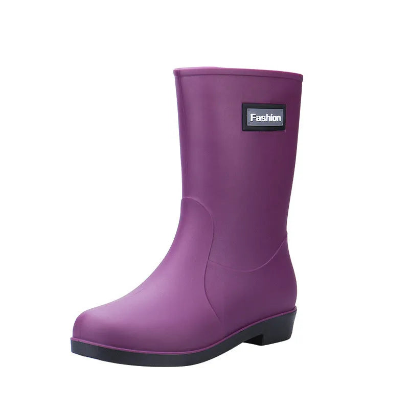 Women's PVC mid-calf rain boots in four colours, shown with optional warm linings.