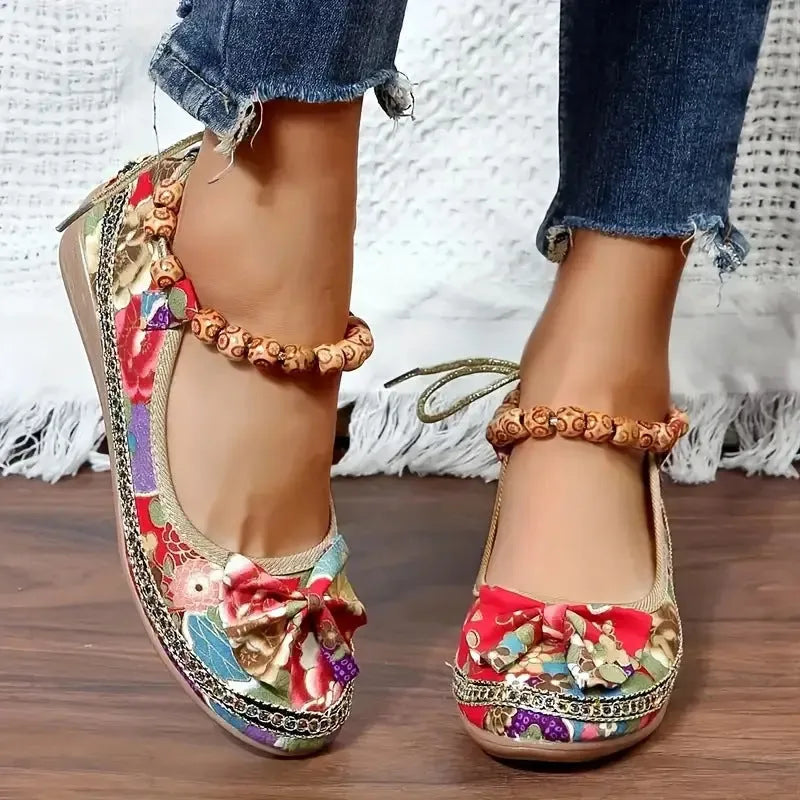 Women's black ethnic platform sandals with cloth upper and elastic band