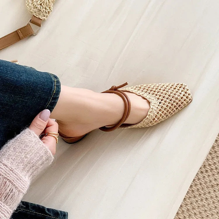 Women's square toe slippers with chunky heel and breathable design in artificial pu material