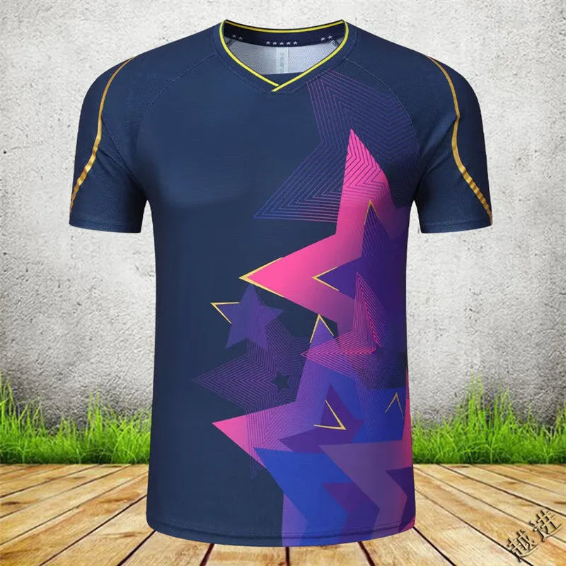 Badminton sportswear outfit with short-sleeved top and trousers in polyester fabric