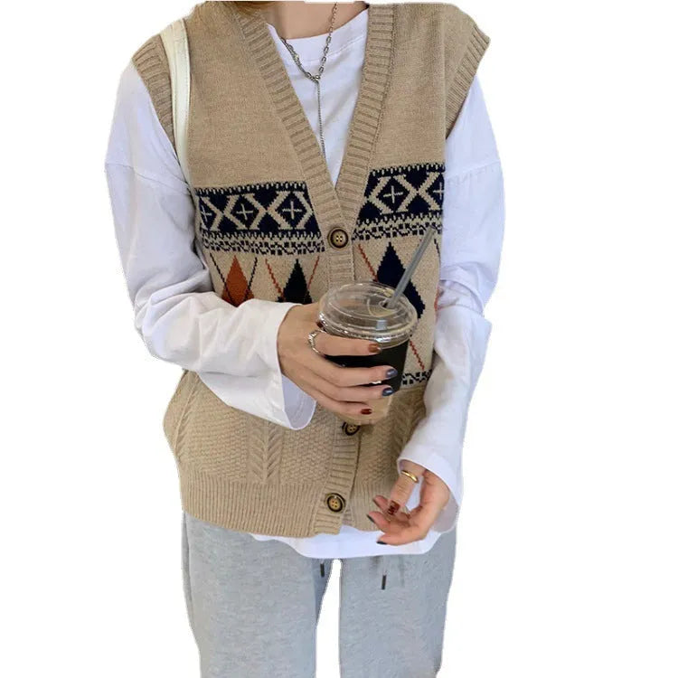 Diamond plaid pattern sleeveless cardigan top in loose fit free size