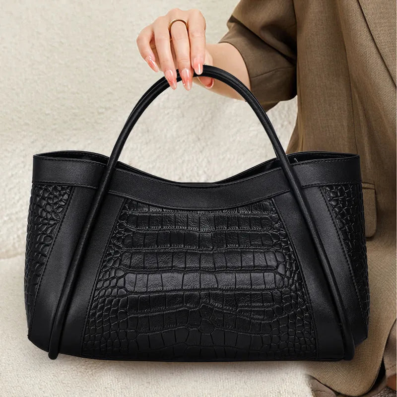 Genuine leather crossbody bag black first layer cowhide 40cm large capacity with single shoulder strap