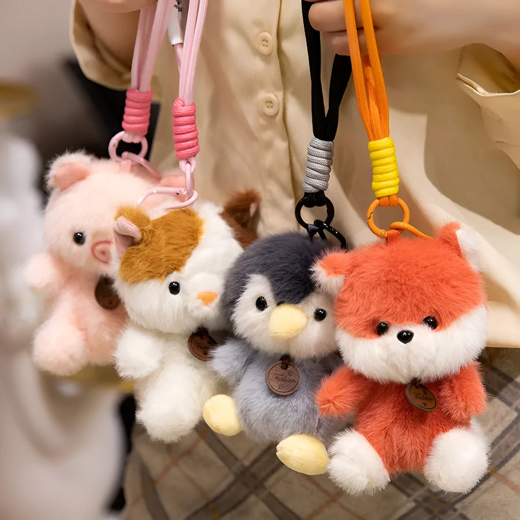 12 cm scented plush animal keychain pendant in capybara colour, PP cotton filling, bag decoration