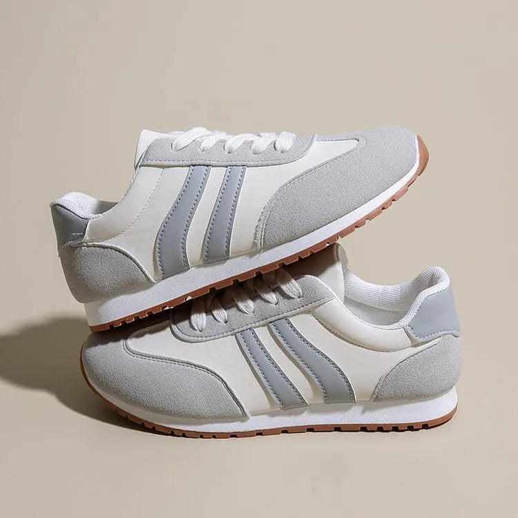Blue and grey Cortez stripes leisure sports shoes with flat rubber soles and round toe