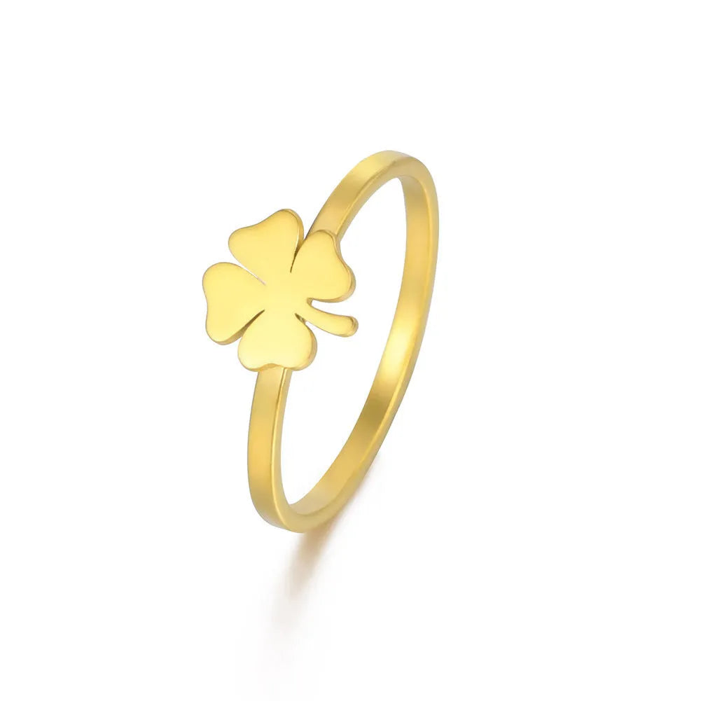 Women's stainless steel four-leaf clover ring in steel colour, flower shape with electroplating finish
