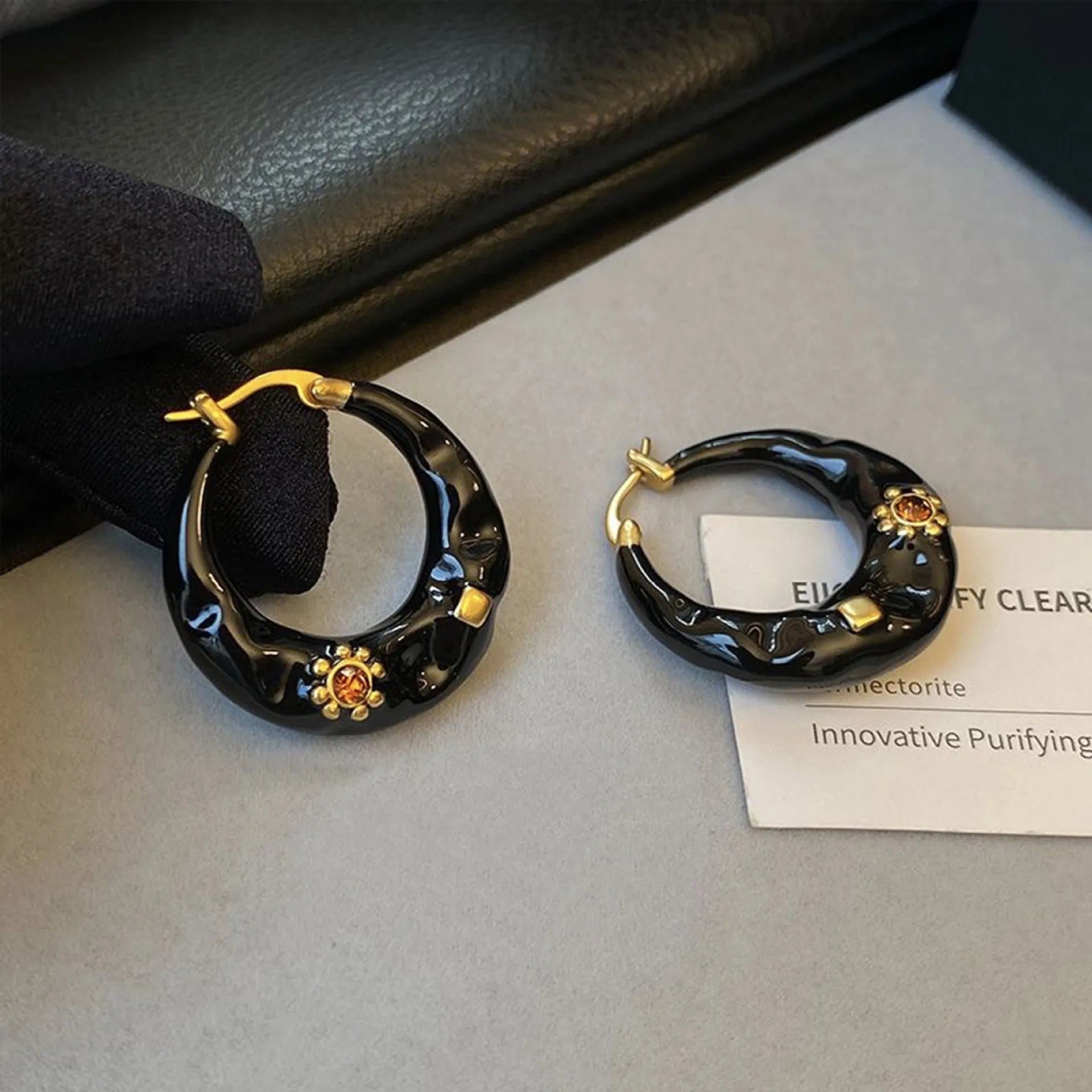 Hong Kong style retro alloy ear studs with dripping oil finish and rhinestone inlays in black and red