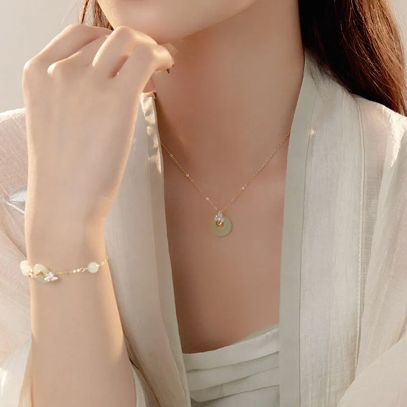 925 silver orchid necklace with safe buckle and floral geometric pendant on O-ring chain