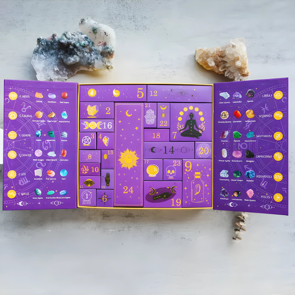 Crystal Halloween countdown gift box with paper construction measuring 33.5 x 30.5 x 5 cm