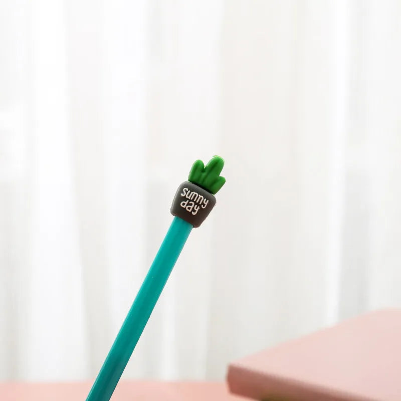 Potted cactus gel pen in green silicone with fine 0.5mm tip, 18.5cm length, on desk