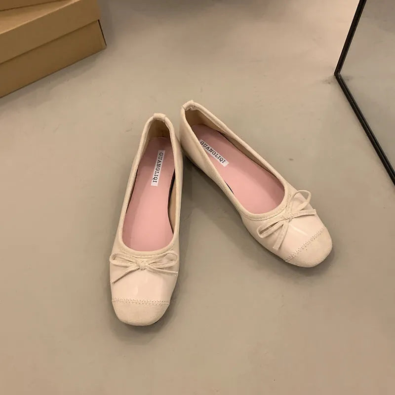 Retro ballet flat shoes in wine red with bow detail and square toe