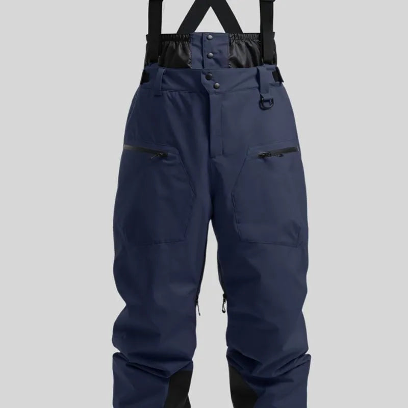 Man wearing black waterproof linen ski pants with a thickened strap, suitable for winter sports.