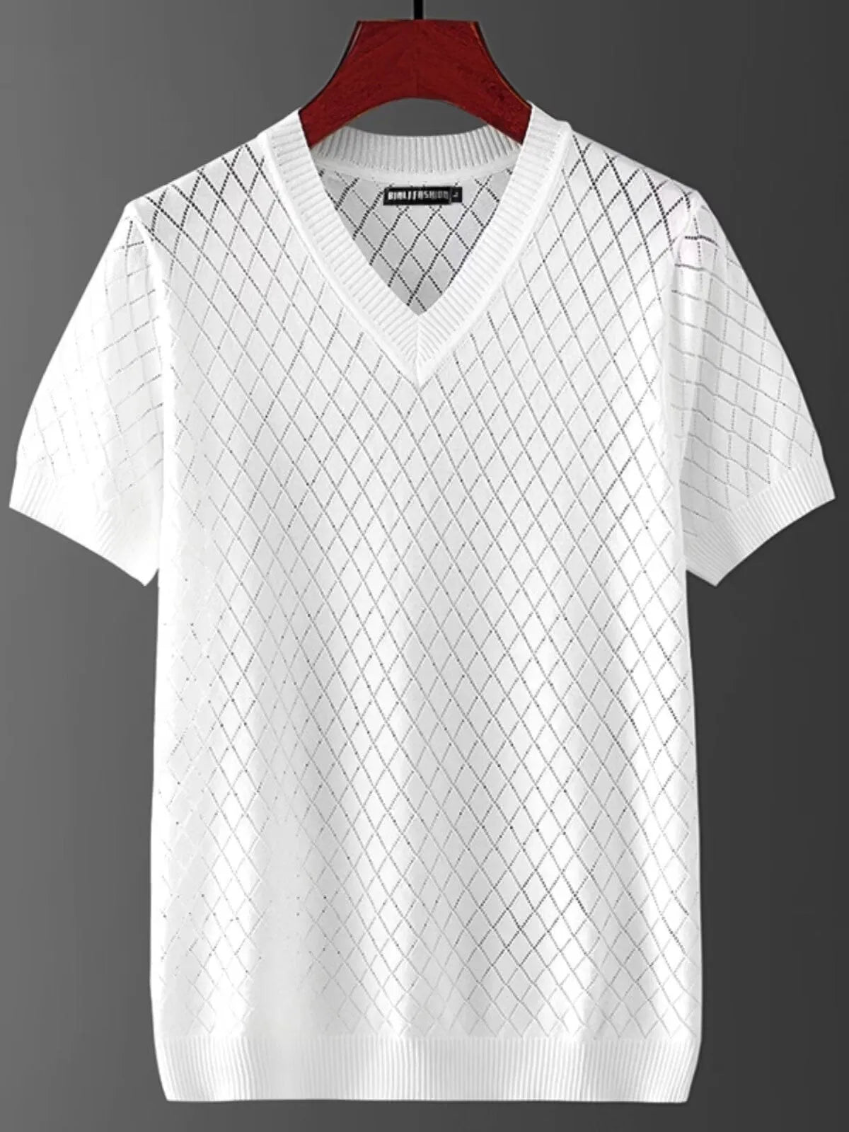 Men's ice silk T-shirt in black and white with V-neck and round neck options showing Korean-style design
