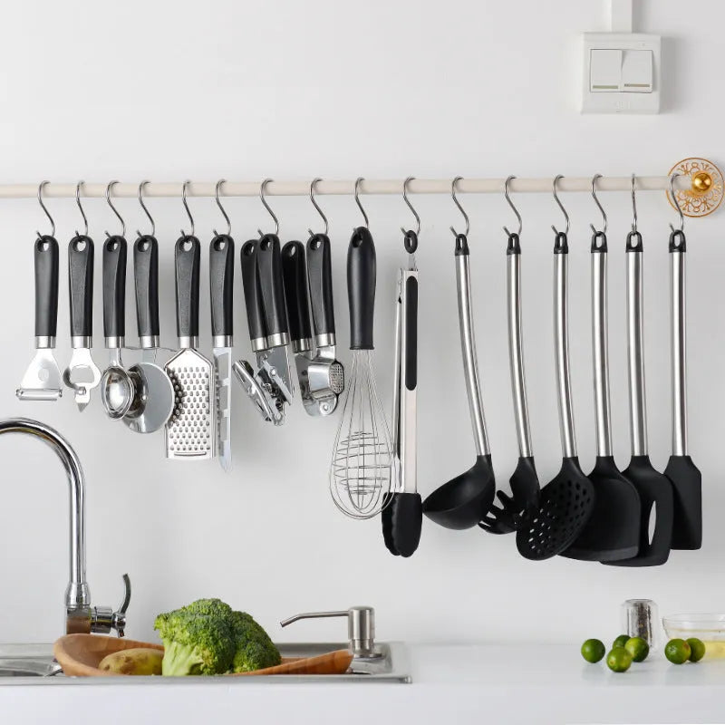 Black silicone spatula and spoon set with stainless steel handles, 16-piece kitchen utensil collection